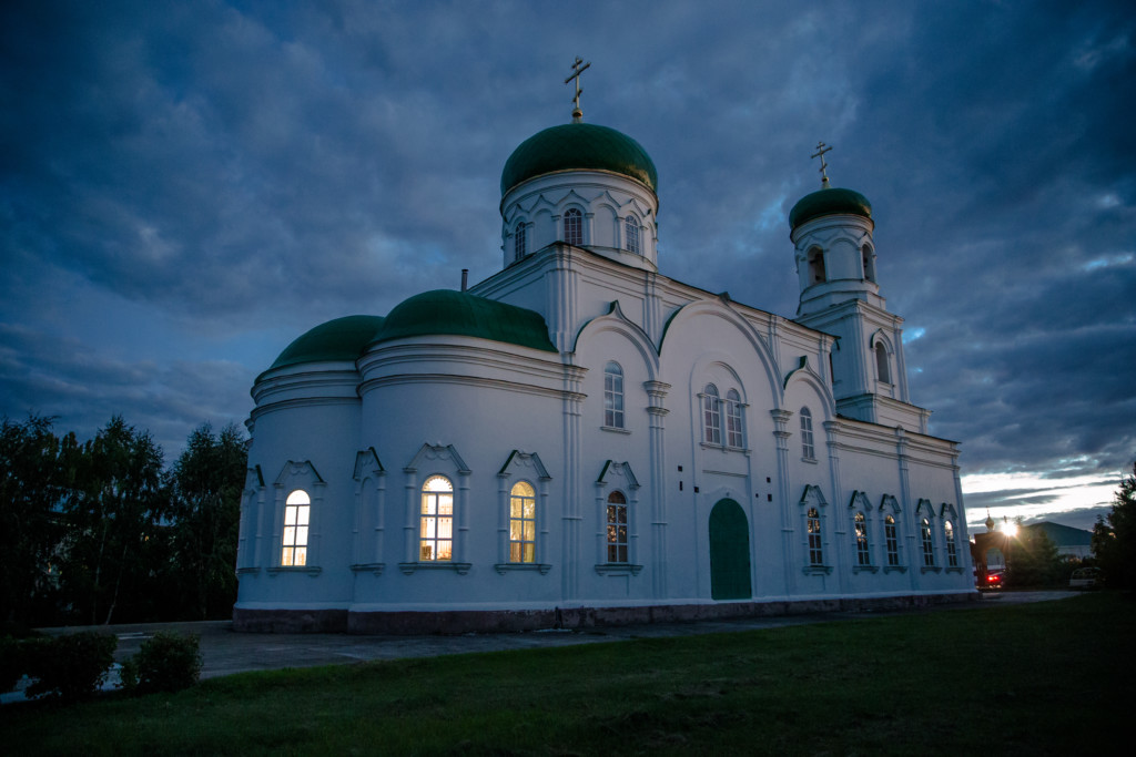 Санаксары мужской монастырь собор Рождества Богородицы